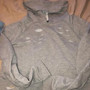 Cropped seeatshirt